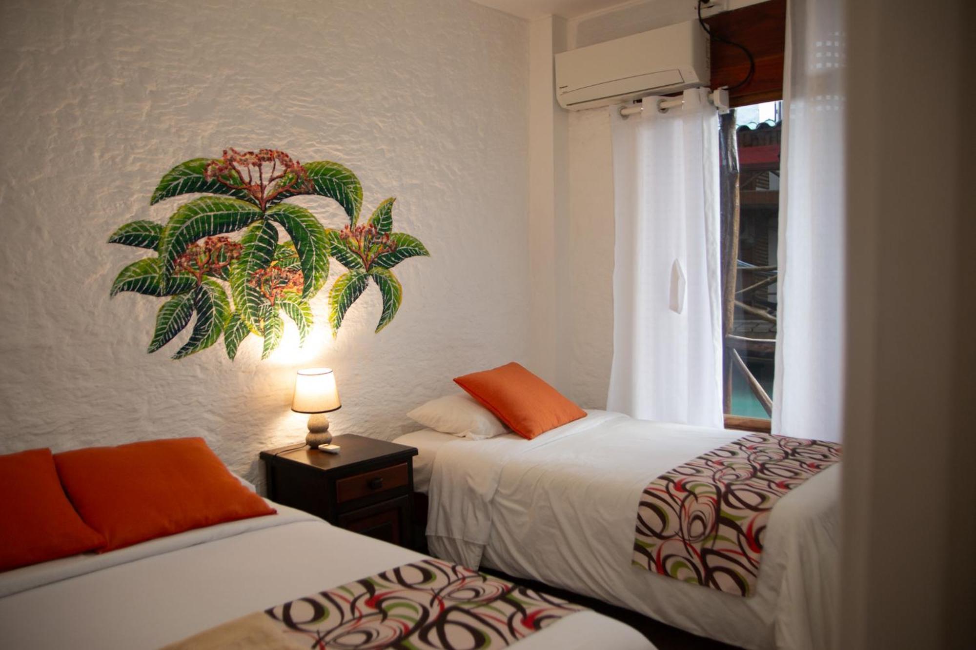 Hotel Miconia Puerto Baquerizo Moreno Exterior foto